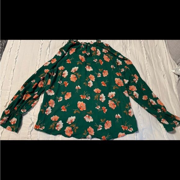 Moa Moa floral women’s top size medium - Picture 4 of 7